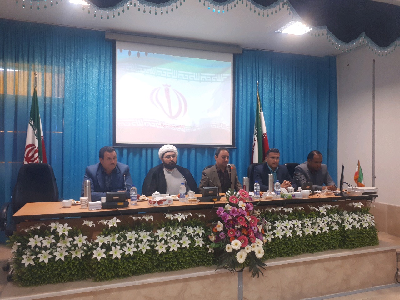 کتابخانه&zwnj;های عمومی به قطب فرهنگی منطقه تبدیل شده اند