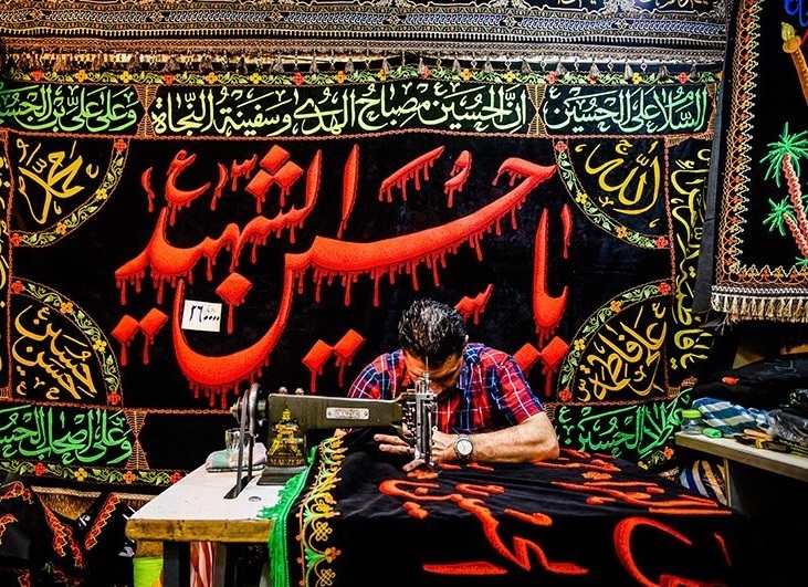 پارچه البسه و چادر&zwnj;های مشکی در سلطه خارجی ها/ کمبودی در تامین پارچه سیاه ایام محرم و صفر نداریم