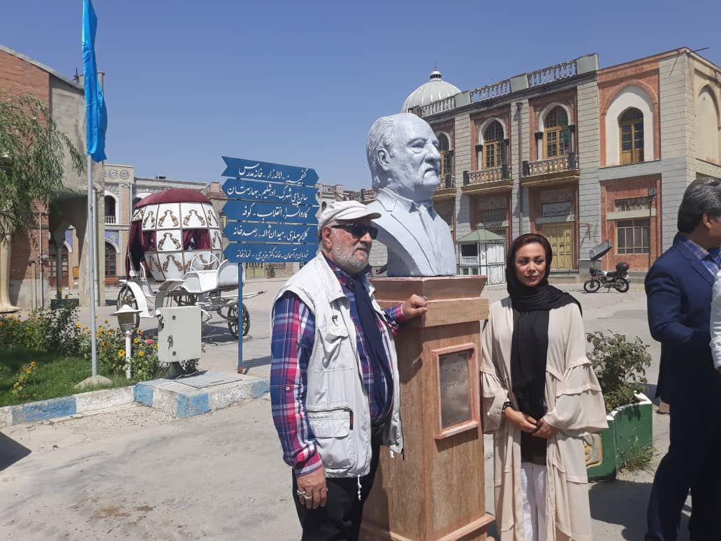 آغاز دومین آیین رونمایی از سردیس هنرمندان در شهرک غزالی