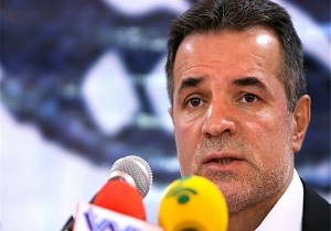 انصاری فرد: مشکلات مالی پرسپولیس را به حداقل می‌رسانیم/ امیدوارم ثبات مدیریتی ادامه دار باشد