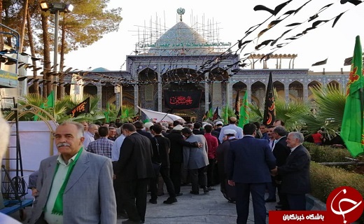 استقبال باشکوه مردم دارلعباده یزد از پیرغلامان و خادمان حسینی +تصویر