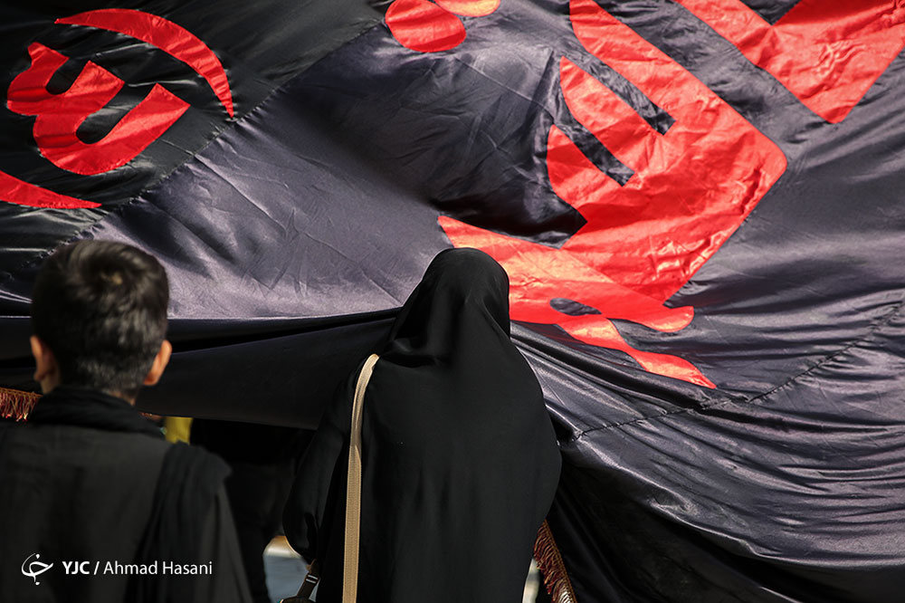 ایران، تنها مقصد واردات پارچه و چادر‌های مشکی/ کمبودی برای تامین پارچه سیاه در ایام محرم و صفر وجود ندارد
