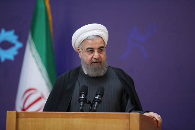 تجلیل رئیس جمهور از برگزیدگان پانزدهمین جشنواره شهید رجایی