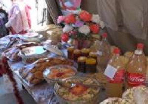 جشنواره غذای محلی در روستای حاجی آباد گرمسار