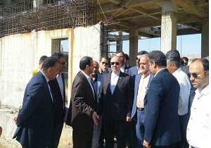 بازدید وزیر ورزش از سالن ۶ هزار نفری در حال ساخت قزوین