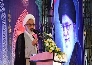 دشمن به دنبال تحقق نوعی دینداری بی‌روح  است
