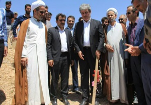 کلنگ زنی طرح مجتمع دامداری شهر گهرو