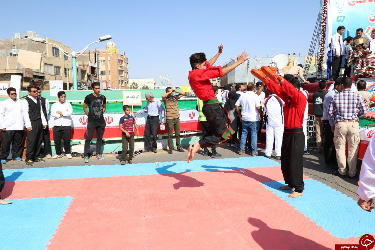 همایش بزرگ پیاده روی خانوادگی در رفسنجان + تصاویر