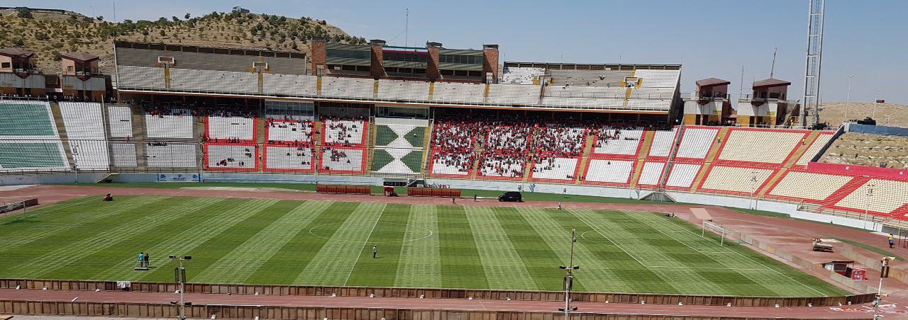 نمایی از ورزشگاه یادگار امام تبریز پیش از دیدار تراکتور و پرسپولیس