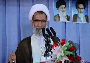 دولت مردان شهیدان رجایی و باهنر را الگوی خود قرار دهند