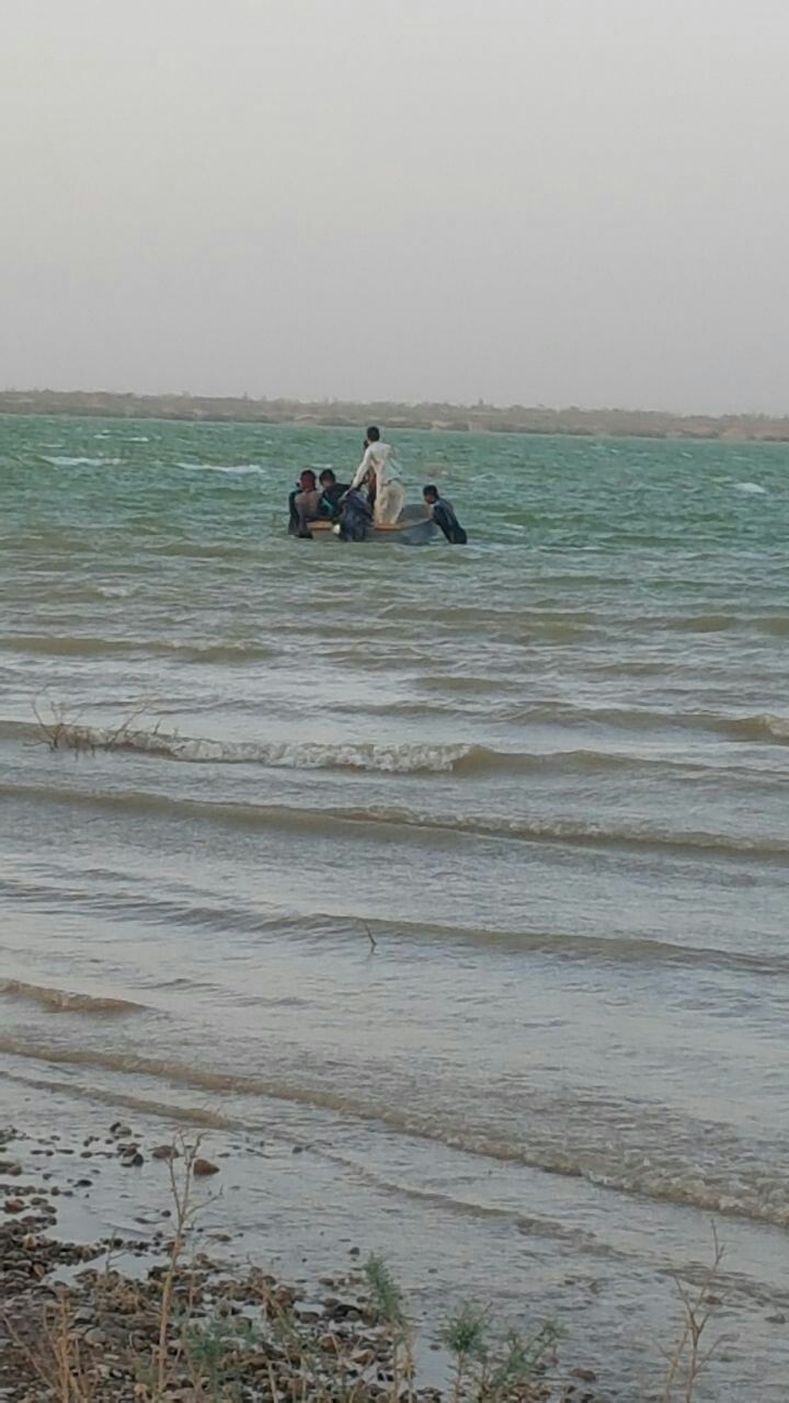 جسد یکی از غرق شدگان چاه نیمه دوم زهک پیدا شد/ عملیات جستجو برای یافتن بقیه اجساد به فردا موکول شد