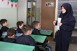 آشنایی با حقوق باید از مدارس آغاز شود