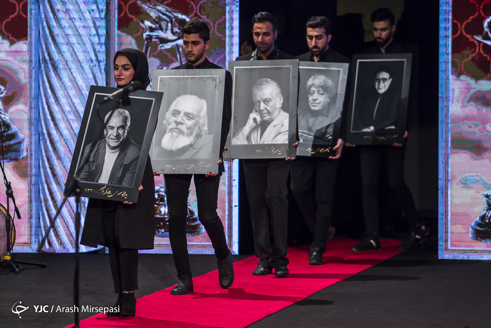 برگزیدگان بیست و یکمین جشن سینمای ایران معرفی شدند/ شهردار تهران از جشن خانه سینما جایزه گرفت