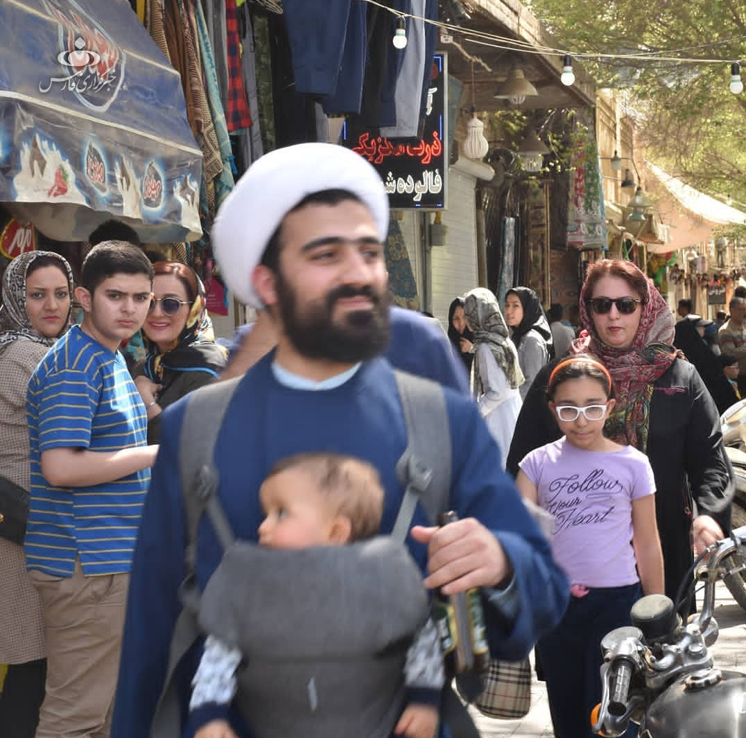 روحانی فعال اینستاگرام؛ نمونه امروزی فیلم &laquo;طلا و مس&raquo;