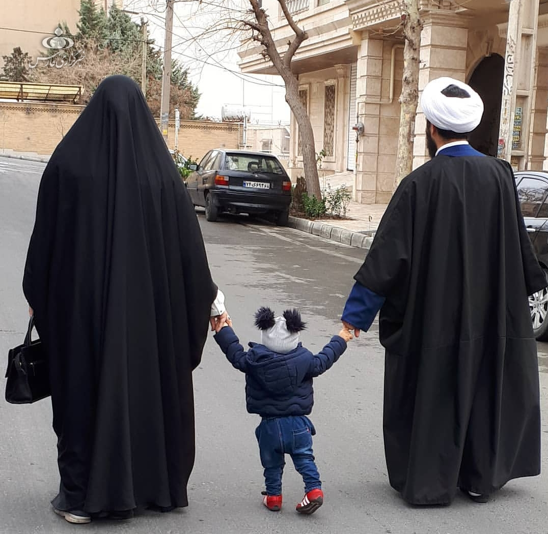 روحانی فعال اینستاگرام؛ نمونه امروزی فیلم &laquo;طلا و مس&raquo;