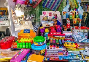 فعالیت واحد‌های صنفی سمنان در آستانه باز گشایی مدارس زیر ذره بین باز رسان اصناف