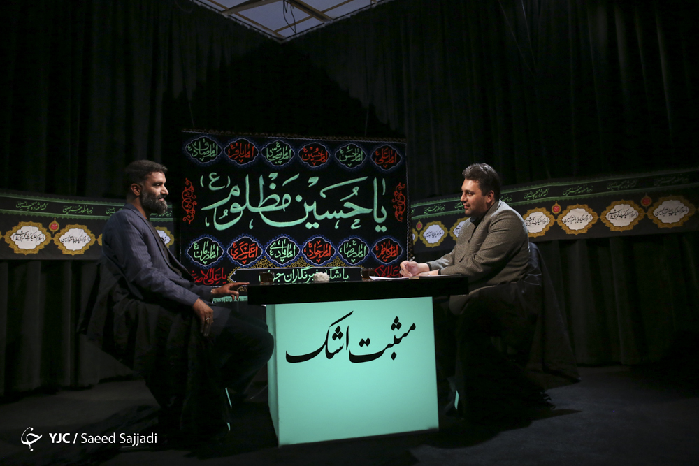 برای نوکری امام حسین (ع) باید انتخاب شد/ برخی می&zwnj;گویند برای رفتن به سوریه پول می&zwnj;گیرید/ لزوم ایجاد اتحادیه&zwnj;ای برای مداحان
