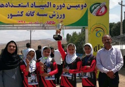 تیم سه&zwnj;گانه دختران زنجان قهرمان کشور شد