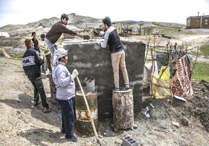 اعزام گروه‌های جهادی پارس‌آباد به مناطق سیل‌زده لرستان