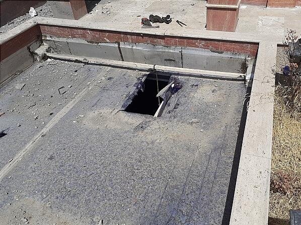 سقوط کارگر نگونبخت از ارتفاع ۱۲ متری زمین را شکافت + عکس سقوط کارگر نگونبخت از ارتفاع ۱۲ متری زمین را شکافت + عکس