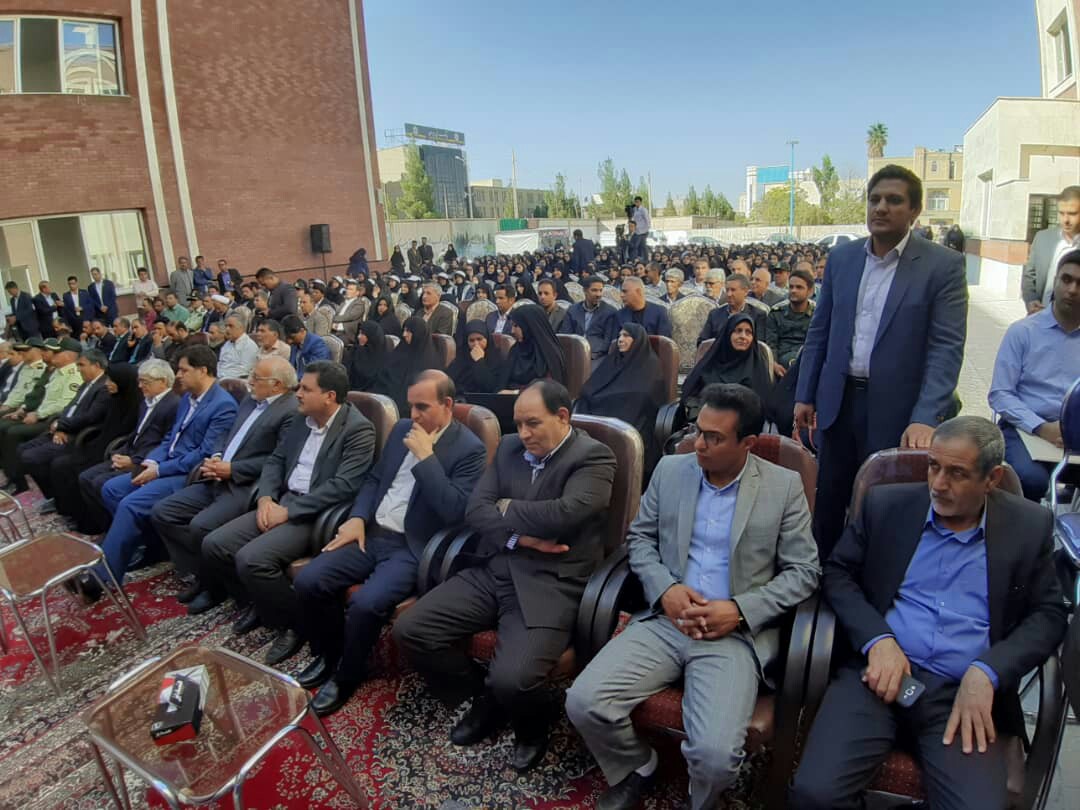 افتتاح ۵۴ پروژه آموزشی همزمان با بازگشایی مدارس در کرمان