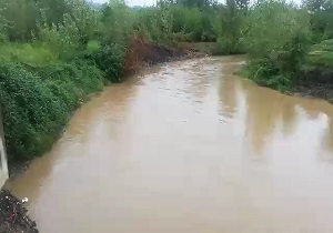 رودخانه‌ای که هر لحظه امکان طغیان دارد + فیلم