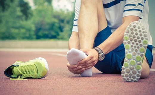 مؤثرترین راهکار&zwnj;ها برای خداحافظی با گرفتگی عضلات پا