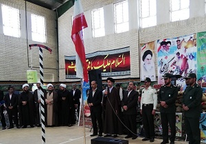 معلمان مشعل هدایت دانش آموزان