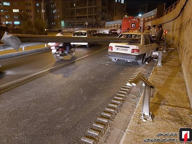 نجات راننده از مرگ پس از ورود گاردریل به پراید+ تصاویر