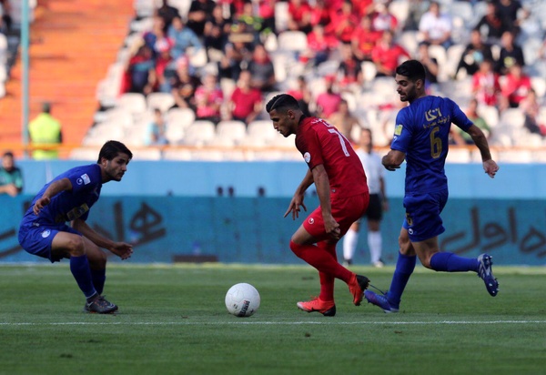 نکته باورنکردنی از پنالتی&zwnj;زن استقلال مقابل پرسپولیس + سند