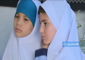 پدرانی که از آسمان فرزندانشان را به مدرسه مشایعت کردند + فیلم