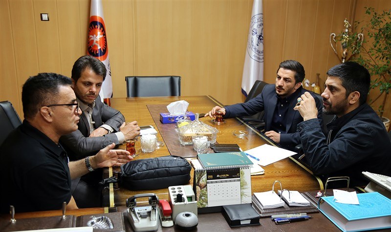 بناء: در کنار سوریان و رنگرز احساس تنهایی نمی&zwnj;کنم/ شرایط اقتصادی سخت است اما باید محیط المپیکی باشد