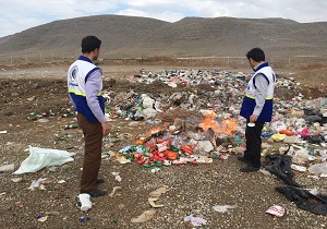 معدوم سازی مواد غذایی فاسد در دزفول
