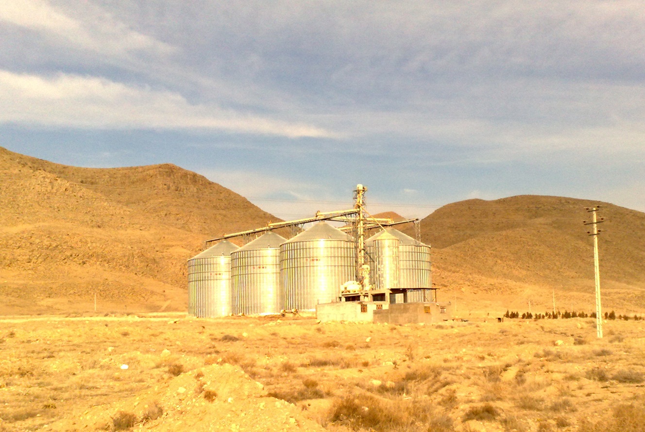 سیلوهای سبزوار دارای ۱۸ هزار تن گندم/  ۱۷ ماه نیاز غذایی مردم سبزوار تامین است