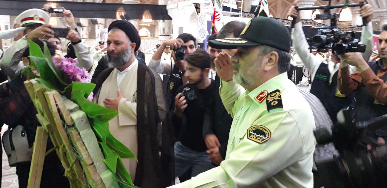 تجدید میثاق فرماندهان نیروی انتظامی با آرمانهای امام خمینی (ره) تجدید میثاق فرماندهان نیروی انتظامی با آرمانهای امام خمینی (ره)