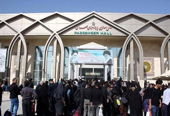 افزایش تردد زائران در مرز مهران با توجه به بسته شدن مرز خسروی