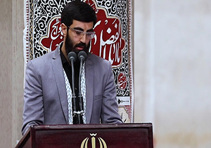 مداحی سیدرضا نریمانی در محضر فرمانده کل قوا + فیلم