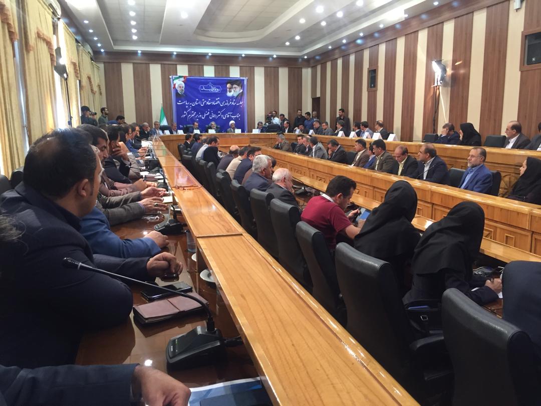 رونمایی از سند پیشران توسعه در فارس