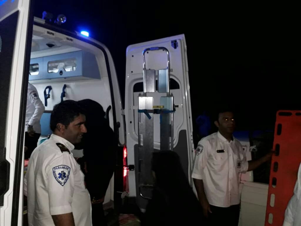 مادر باردار گرفتار در سیلاب جنوب سیستان وبلوچستان نجات یافت مادر باردار گرفتار در سیلاب جنوب سیستان وبلوچستان نجات یافت
