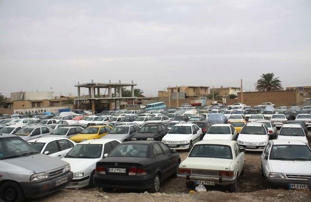 ممنوعیت پارک خودرو در خیابان‌های مهران