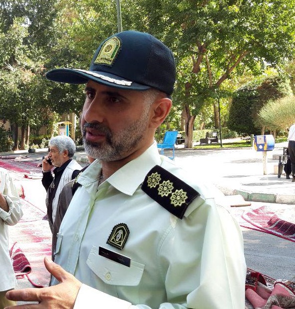 برگزاری نشست روسای پلیس با شهروندان با عنوان (میز خدمت) در هفته ناجا