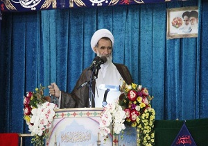 فتنه گری‌های دشمن تمامی ندارد/ هوشیاری رمز پیروزی بر فتنه‌هاست