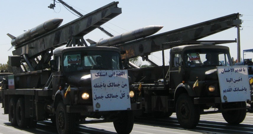 از دستاورد جدید ارتش/ قدیمی&zwnj;ترین راکت&zwnj;های ایرانی&laquo;نقطه&zwnj;زن&raquo; شدند