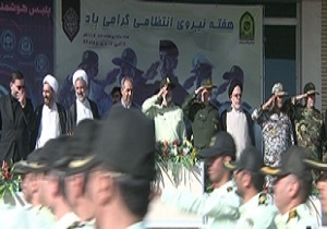 صبحگاه مشترک نیرو‌های نظامی و انتظامی استان قم برگزار شد
