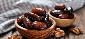 انواع خرما در غرفه های تره بار را با چه قیمتی بخریم ؟