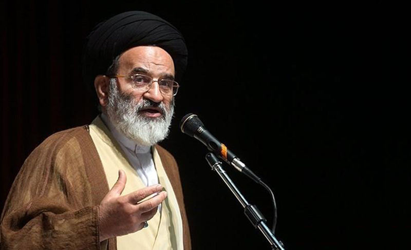 تأمین نیاز کشور از طریق واردات با احیای وزارت بازرگانی امری خطرناک است