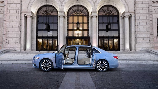 بی&zwnj;همتا در جهان؛ بازگشت خودروی لینکولن Coach Door Edition +تصاویر
