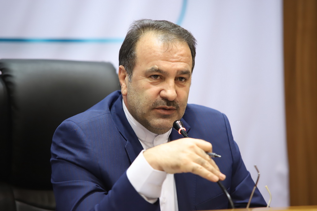 ضرورت پایش میزان استاندارد سموم دفع آفات در محصولات کشاورزی