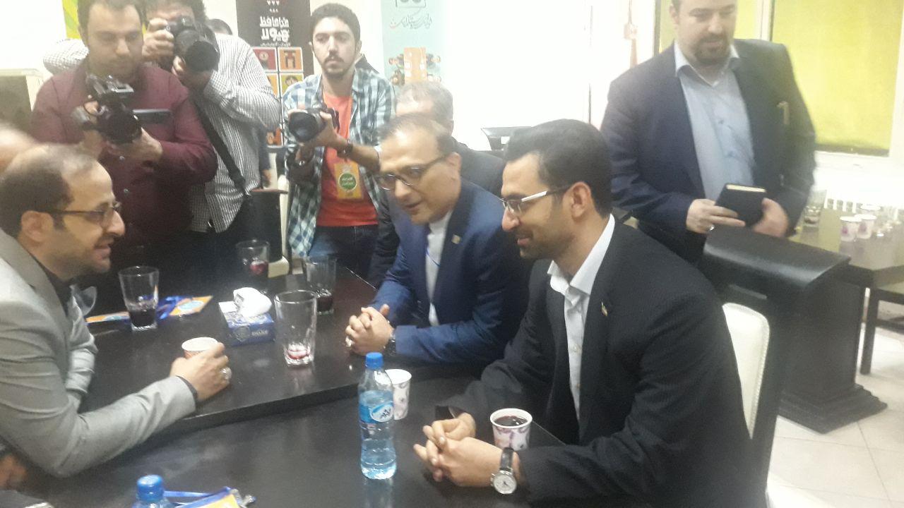 بازدید وزیر ارتباطات از شتاب&zwnj;دهنده کودک&zwnj;آنلاین