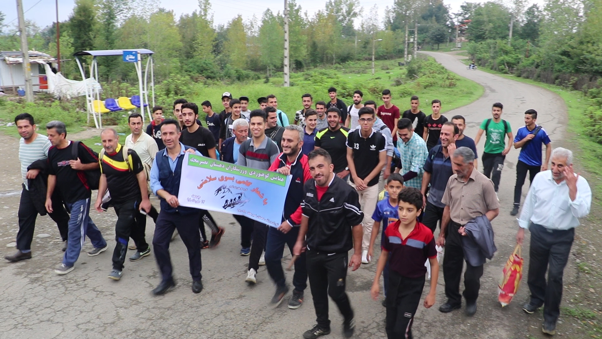 برپایی همایش کوهنوردی در نصیرمحله شفت + عکس